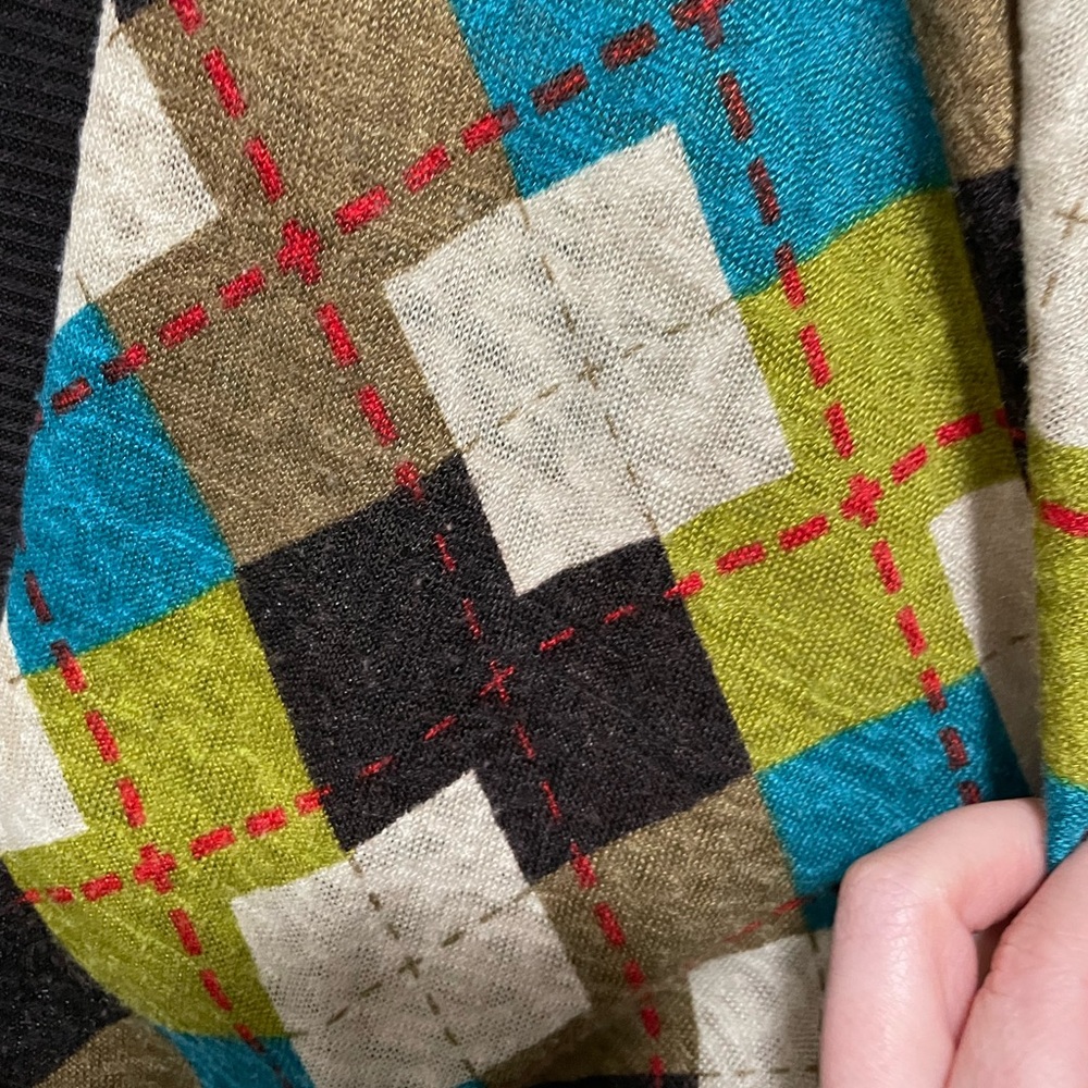 Cropped Cardigan - Picture 9 of 10